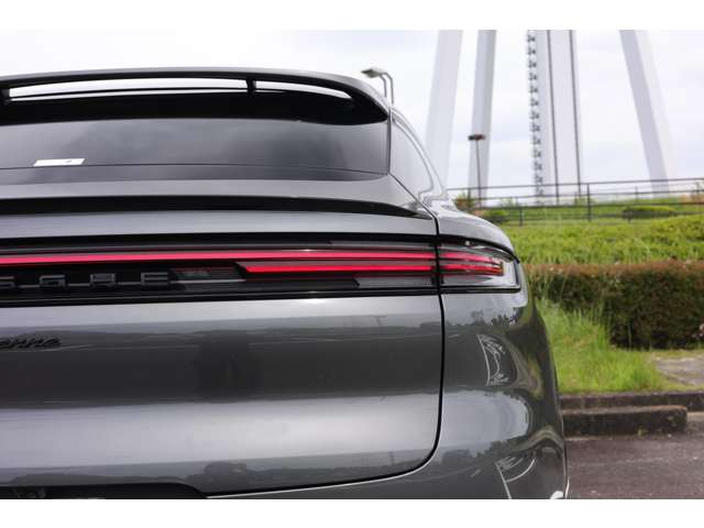ポルシェ カイエン ハイブリッド Ｅハイブリッド ティプトロニックＳ ４ＷＤ R5年 (東海) 99