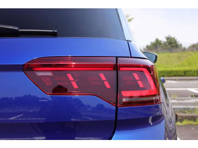 フォルクスワーゲン Ｔ－ＲＯＣ Ｒ ４ＷＤ R4年 (東海) 99