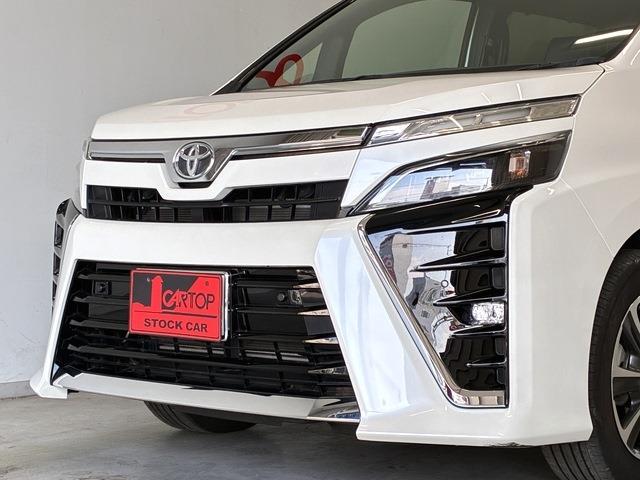 トヨタ ヴォクシー ２．０ ＺＳ 煌ＩＩＩ R4年 (中国) 99
