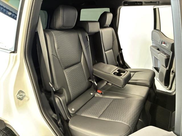 トヨタ ランドクルーザー２５０ ２．７ ＶＸ ４ＷＤ R7年 (中国) 99