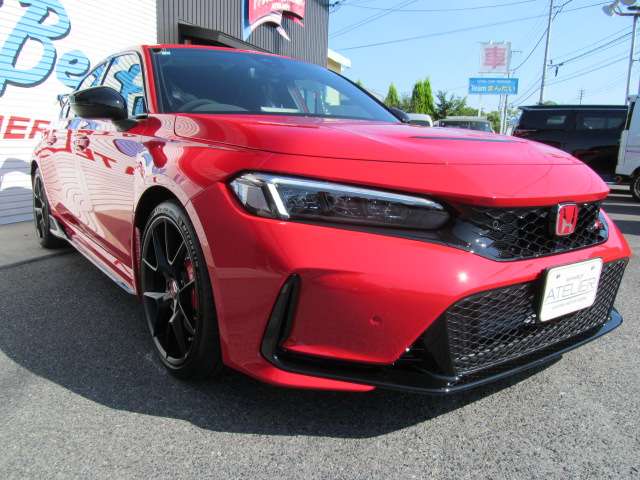 ホンダ シビック ２．０ レーシングブラックパッケージ R8年 (中国) 99