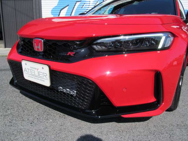 ホンダ シビック ２．０ レーシングブラックパッケージ R8年 (中国) 99