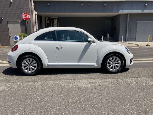 フォルクスワーゲン ザ　ビートル デザイン H29年 (東北) 99