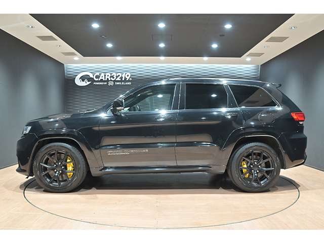 ジープ グランドチェロキー トラックホーク ４ＷＤ R1年 (関東) 99