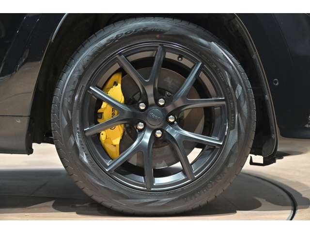ジープ グランドチェロキー トラックホーク ４ＷＤ R1年 (関東) 99