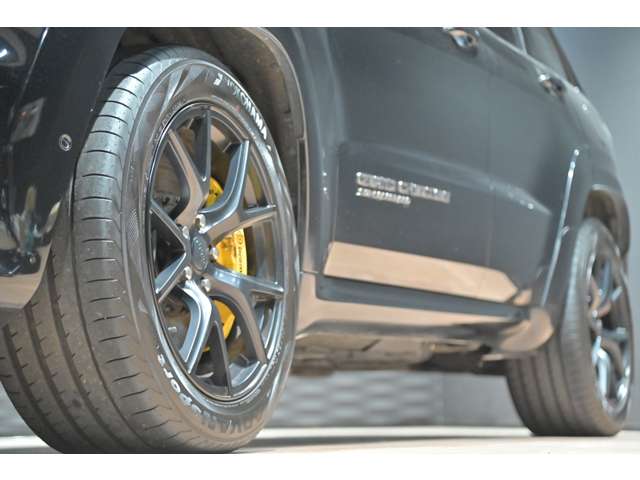 ジープ グランドチェロキー トラックホーク ４ＷＤ R1年 (関東) 99