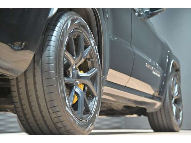 ジープ グランドチェロキー トラックホーク ４ＷＤ R1年 (関東) 99