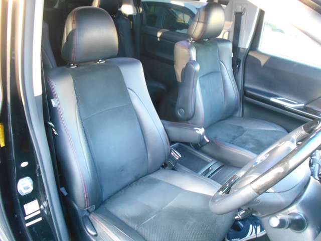 トヨタ ヴェルファイア ２．４Ｚ　ゴールデンアイズ H25年 (近畿) 99