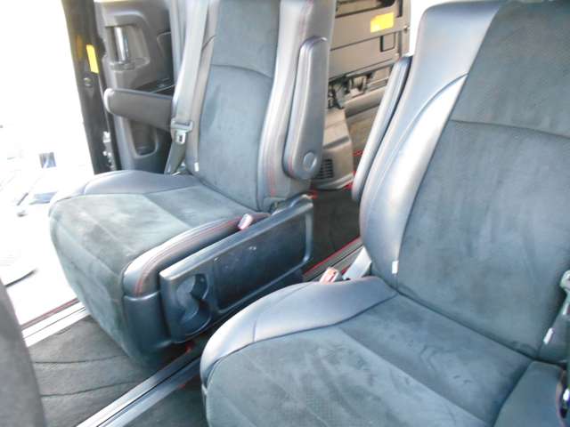 トヨタ ヴェルファイア ２．４Ｚ　ゴールデンアイズ H25年 (近畿) 99