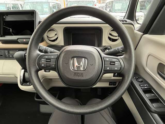 ホンダ Ｎ　ＢＯＸ ６６０ R8年 (四国) 99