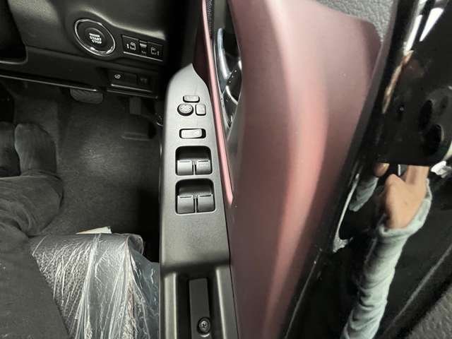 スズキ スペーシア ６６０ カスタム ハイブリッド ＸＳ R8年 (四国) 99