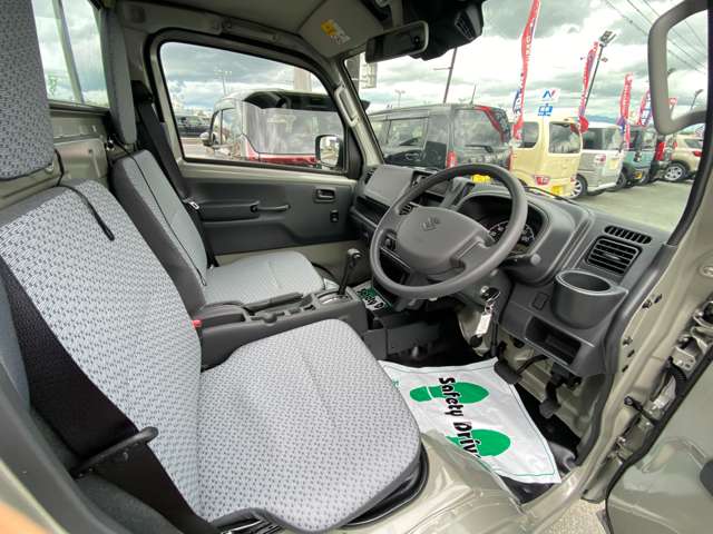 スズキ キャリイトラック ６６０ ＫＣエアコン・パワステ ３方開 ４ＷＤ R6年 (東北) 99