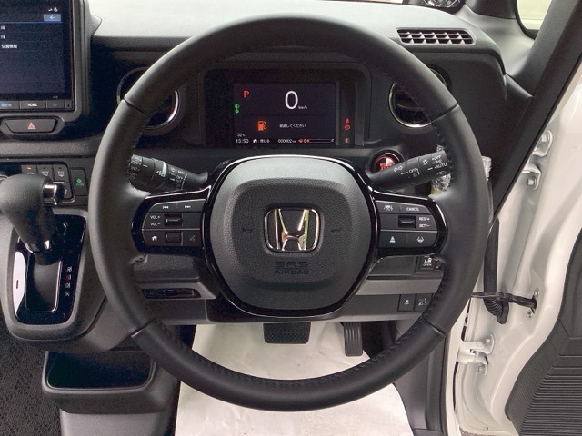 ホンダ Ｎ　ＢＯＸ カスタム ６６０ ブラック スタイル R8年 (近畿) 99