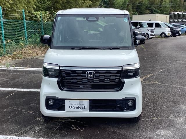 ホンダ Ｎ　ＢＯＸ カスタム ６６０ ブラック スタイル R8年 (近畿) 99