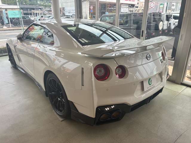 日産 ＧＴ−Ｒ ３．８ トラックエディション ＥＮＧＩＮＥＥＲＥＤ ＢＹ ＮＩＳＭＯ ４ＷＤ R7年 (近畿) 99