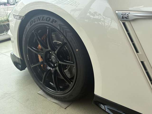 日産 ＧＴ−Ｒ ３．８ トラックエディション ＥＮＧＩＮＥＥＲＥＤ ＢＹ ＮＩＳＭＯ ４ＷＤ R7年 (近畿) 99