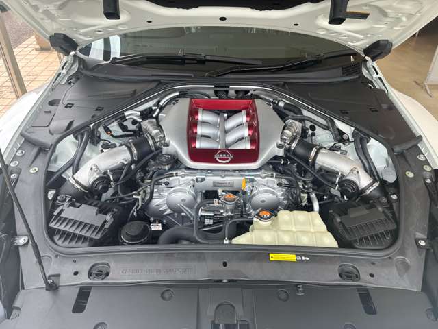 日産 ＧＴ−Ｒ ３．８ トラックエディション ＥＮＧＩＮＥＥＲＥＤ ＢＹ ＮＩＳＭＯ ４ＷＤ R7年 (近畿) 99