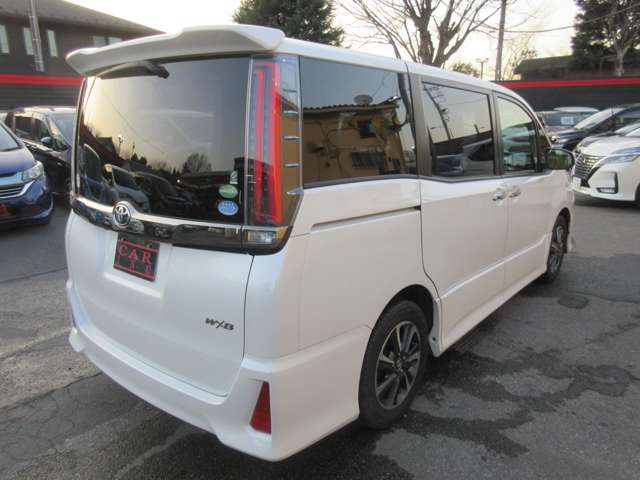 トヨタ ノア ２．０ ＳＩ ＷＸＢ H30年 (関東) 99