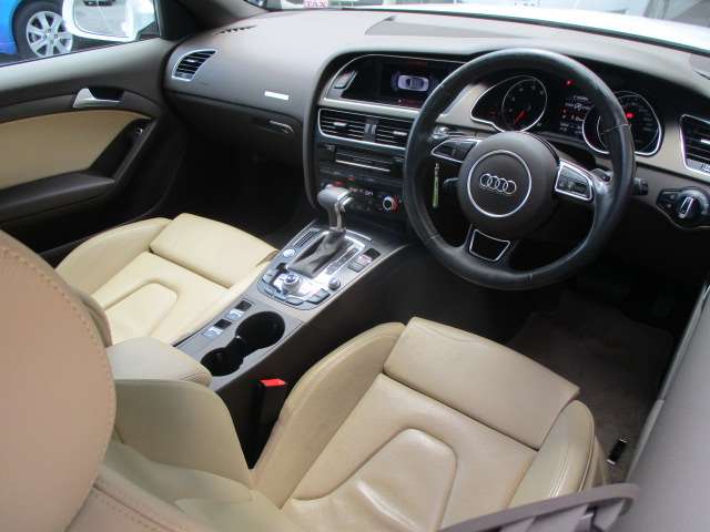 アウディ Ａ５　カブリオレ ２．０ ＴＦＳＩ クワトロ ４ＷＤ H26年 (関東) 99