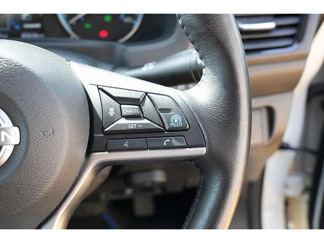 日産 リーフ Ｘ　Ｖセレクション R3年 (関東) 99
