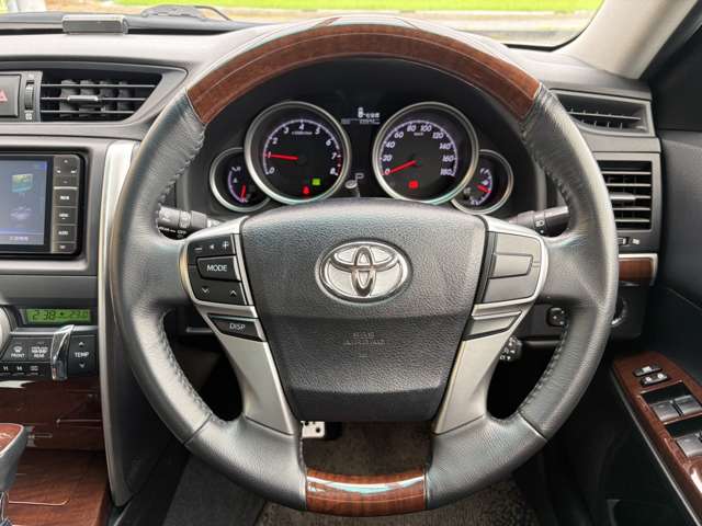 トヨタ マークＸ ２．５ プレミアム ＦＯＵＲ ４ＷＤ H28年 (近畿) 99