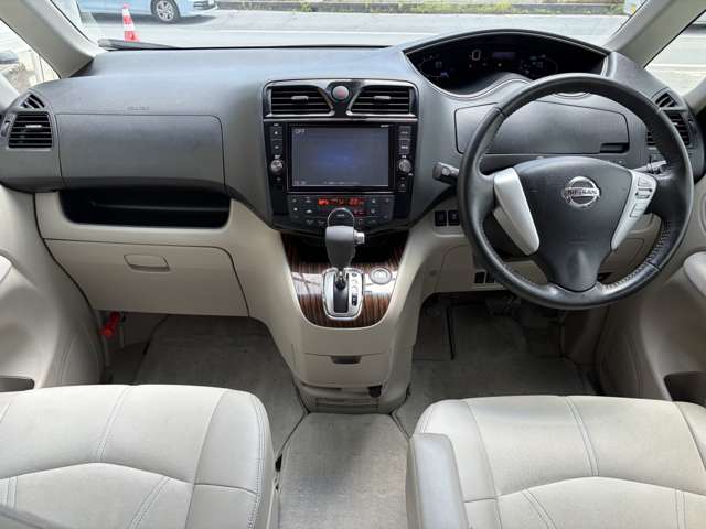 日産 セレナ ２．０ ２０Ｇ Ｓ－ＨＹＢＲＩＤ H27年 (近畿) 99