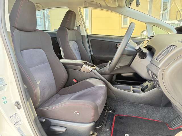 トヨタ プリウス １．８ Ｓ ツーリングセレクション Ｇ'Ｓ H26年 (近畿) 99