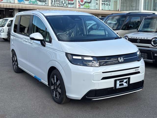 ホンダ フリード　ハイブリッド １．５ Ｅ：ＨＥＶ エアー ＥＸ R7年 (近畿) 99