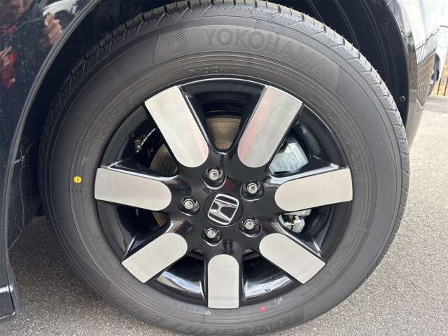 ホンダ フリード　ハイブリッド １．５ Ｅ：ＨＥＶ エアー ＥＸ R7年 (近畿) 99