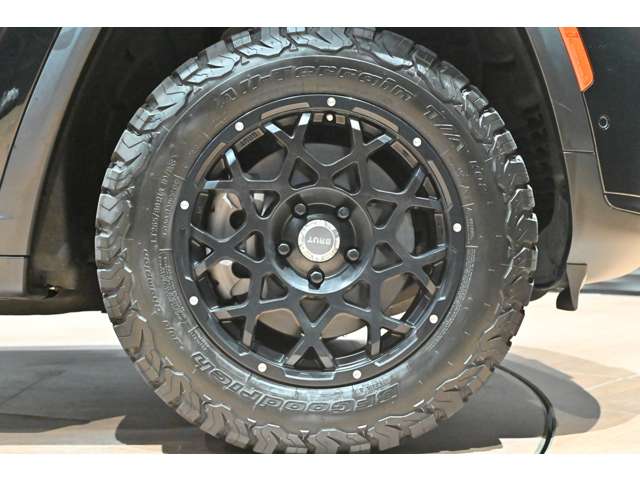 ジープ グランドチェロキーＬ リミテッド ４ＷＤ R4年 (関東) 99