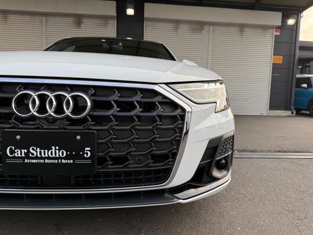 アウディ Ａ８ ５５ ＴＦＳＩ クワトロ ４ＷＤ R5年 (近畿) 99