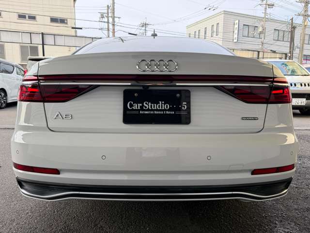 アウディ Ａ８ ５５ ＴＦＳＩ クワトロ ４ＷＤ R5年 (近畿) 99