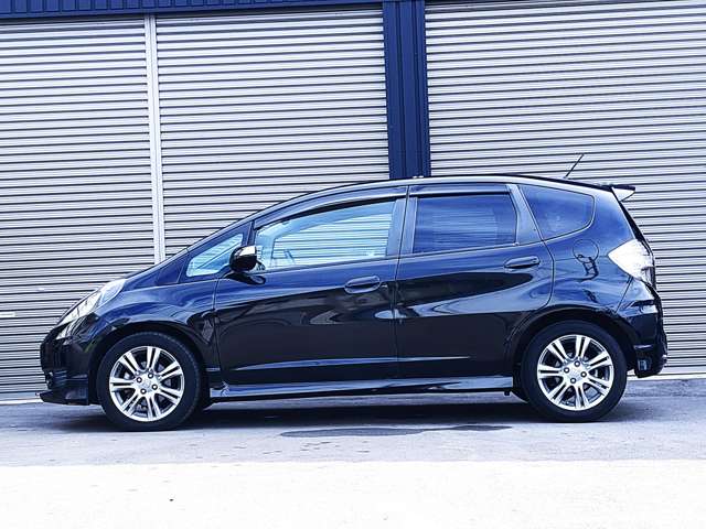 ホンダ フィット １．５ ＲＳ H23年 (近畿) 99