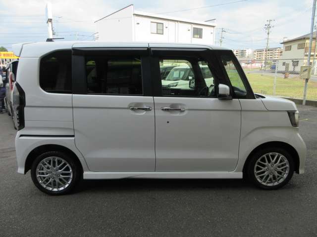 ホンダ Ｎ　ＢＯＸ カスタム ６６０ Ｌ ターボ ４ＷＤ R5年 (東北) 99