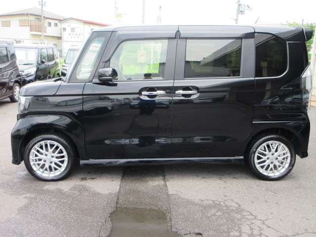 ホンダ Ｎ　ＢＯＸ カスタム ６６０ ＥＸ ターボ ４ＷＤ R3年 (東北) 99