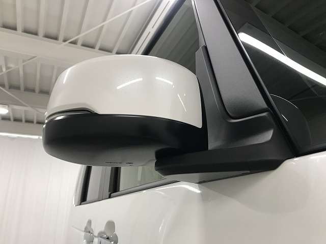 ホンダ Ｎ　ＢＯＸ カスタム ６６０ R8年 (近畿) 99