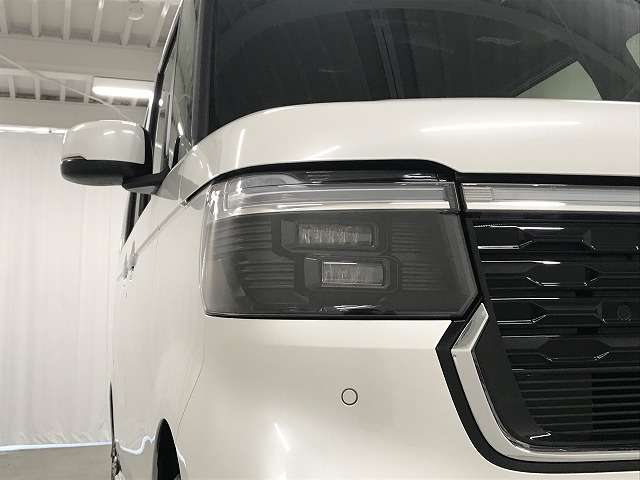 ホンダ Ｎ　ＢＯＸ カスタム ６６０ R8年 (近畿) 99