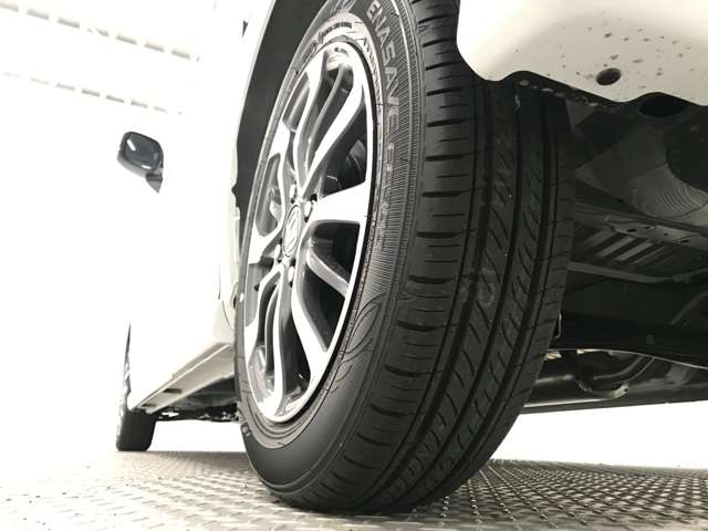 ホンダ Ｎ　ＢＯＸ カスタム ６６０ R8年 (近畿) 99