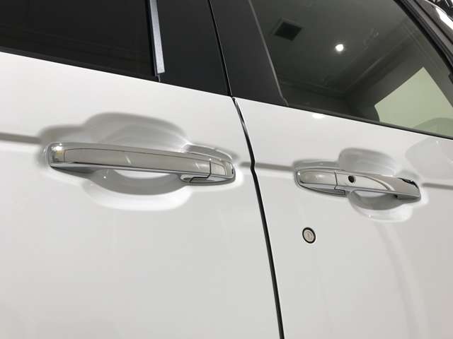 ホンダ Ｎ　ＢＯＸ カスタム ６６０ R8年 (近畿) 99