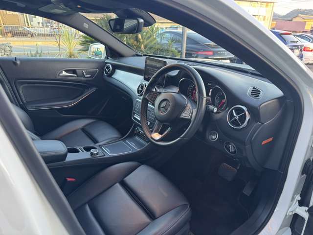 メルセデスベンツ ＧＬＡクラス ＧＬＡ１８０ H29年 (東海) 99