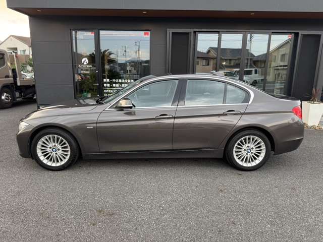 ＢＭＷ ３シリーズ ３２０ｉ　ラグジュアリー H24年 (東海) 99