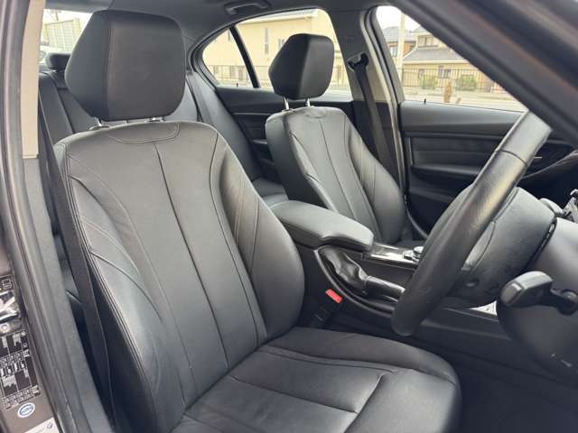 ＢＭＷ ３シリーズ ３２０ｉ　ラグジュアリー H24年 (東海) 99