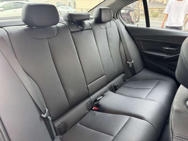 ＢＭＷ ３シリーズ ３２０ｉ　ラグジュアリー H24年 (東海) 99