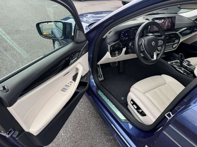 アルピナ Ｂ５ツーリング アルラット ４ＷＤ R3年 (東海) 99