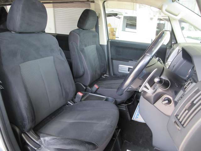 三菱 デリカ　Ｄ：５ ２．４ Ｇ プレミアム ４ＷＤ H19年 (関東) 99