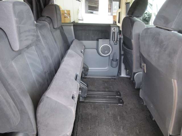 三菱 デリカ　Ｄ：５ ２．４ Ｇ プレミアム ４ＷＤ H19年 (関東) 99