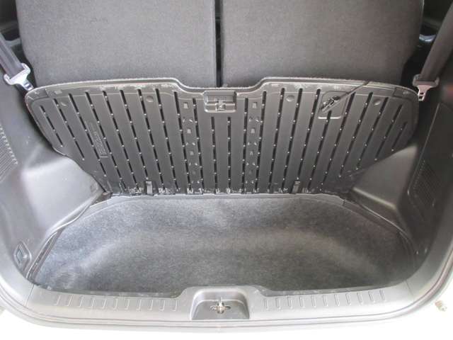 日産 セレナ ２．０ ハイウェイスター Ｖセレクション＋ＳＡＦＥＴＹ Ｓ－ＨＹＢＲＩＤ H27年 (関東) 99