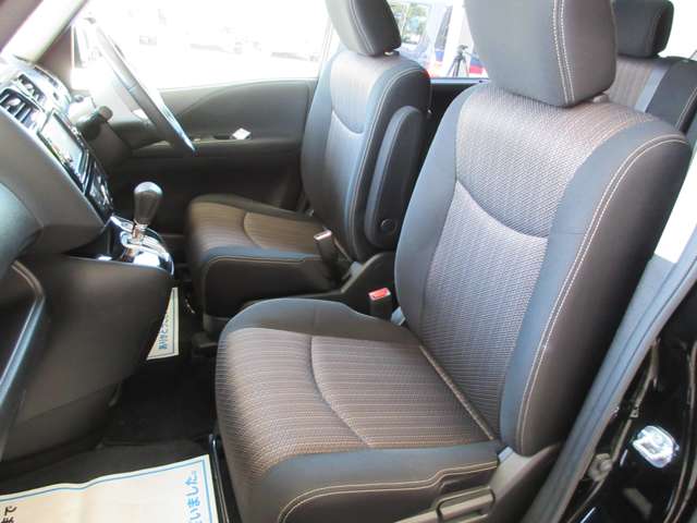 日産 セレナ ２．０ ハイウェイスター Ｓ－ＨＹＢＲＩＤ H26年 (関東) 99