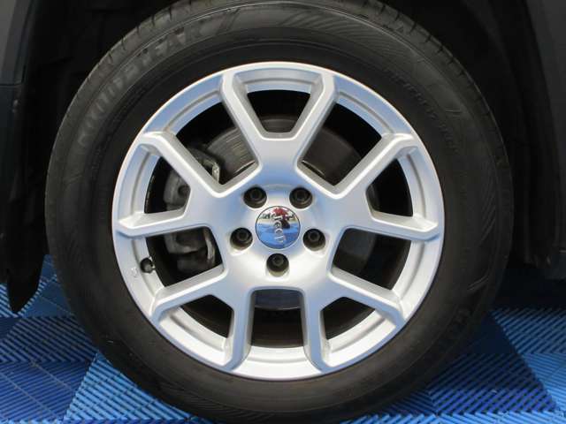 ジープ レネゲード リミテッド R2年 (関東) 99