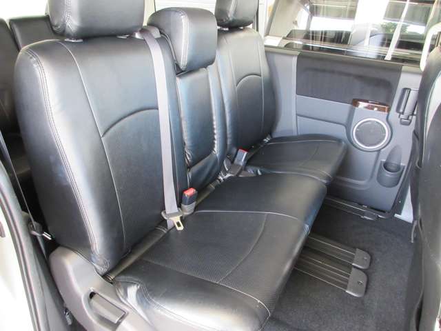三菱 デリカ　Ｄ：５ ２．２ シャモニー ディーゼルターボ ４ＷＤ H28年 (関東) 99
